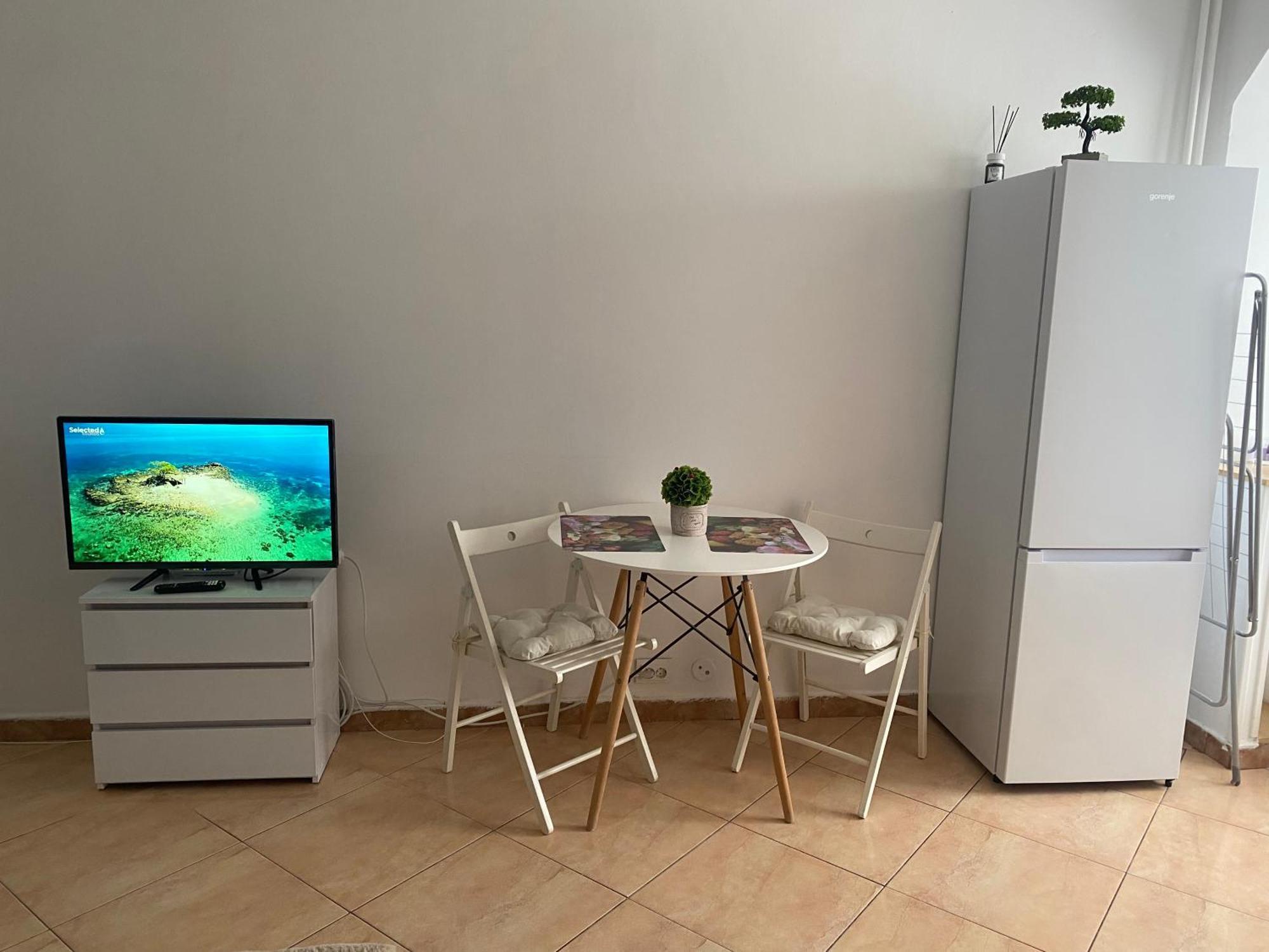 Studio Garsoniera 552 Bukares Bagian luar foto