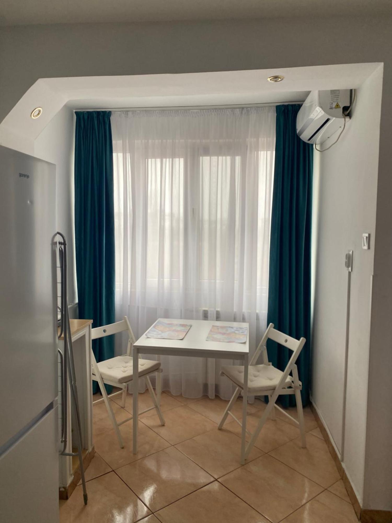 Studio Garsoniera 552 Bukares Bagian luar foto